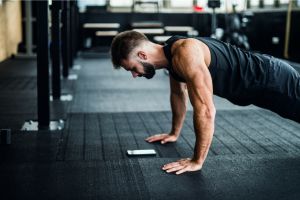 The 9 best workout apps for men for 2024, according to a certified personal trainer
