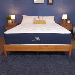 High-quality king-size hybrid mattress in a cozy bedroom